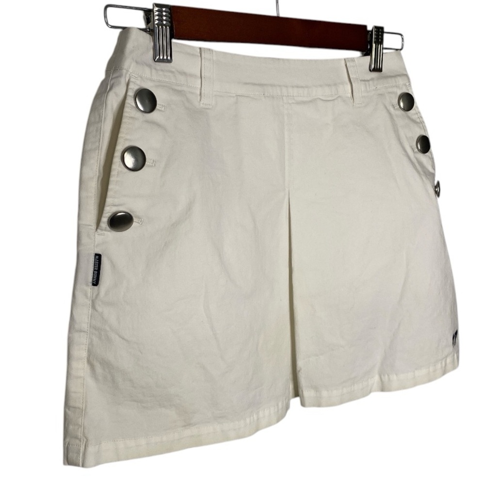 Master Bunny Edition White Golf Skort – Women’s Size S Athletic Culotte Style